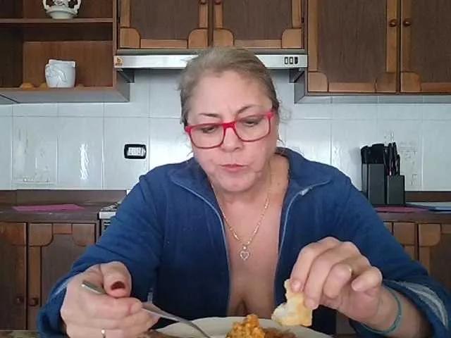 BongaCams pussyboom11 is Freechat pussyboom11 — Kindness, generosity, great vibes.I love feeling the vibrations . I love knowing you are watching me be naughty.