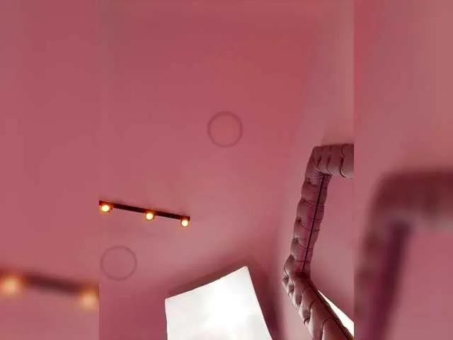 Offline RachelCooper on BongaCams