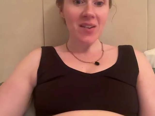 Freechat REDHEADROSIE on BongaCams