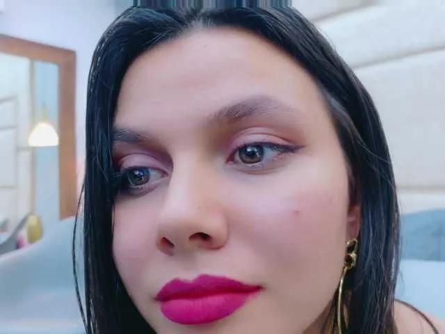 Freechat RubyScarlett on BongaCams