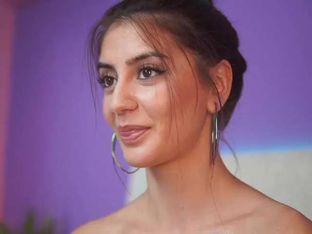 Offline SabrinaHope on BongaCams