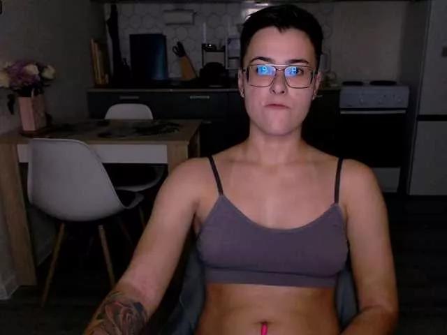 Sashanotfound on BongaCams 