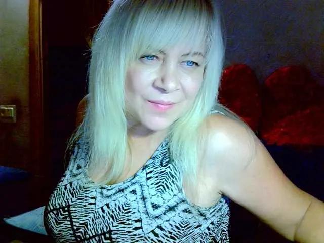 Offline Savan35na on BongaCams