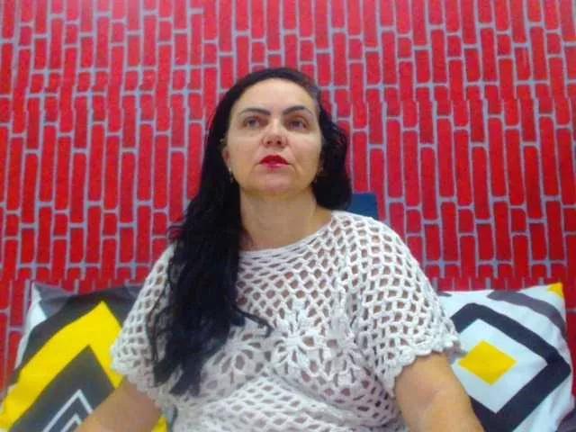 Offline seductivedirt on BongaCams