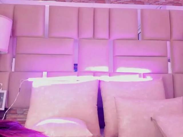 Freechat ShaniaBrown on BongaCams