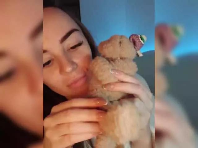 Offline SincereLight on BongaCams