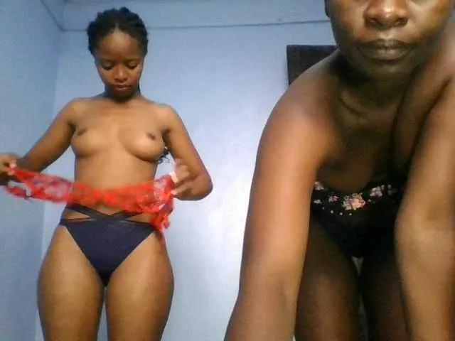 Offline Slutgals2 on BongaCams