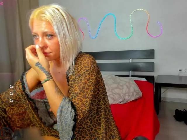 Offline Stasy-Traiin on BongaCams