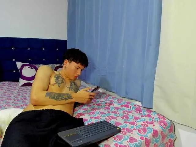 Freechat TatianaAndDamian on BongaCams