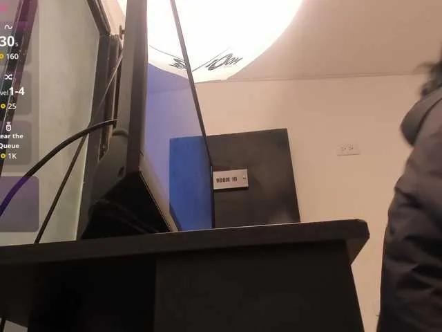 Offline TiffanyBecker on BongaCams