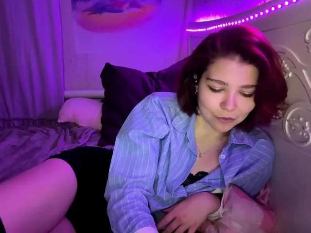 Offline TraceyKalani on BongaCams