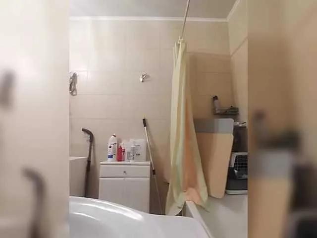 BongaCams ula2015 is Freechat ula2015 — Sense of humor, beautiful figure