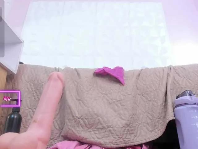 Offline Valeriagomez on BongaCams