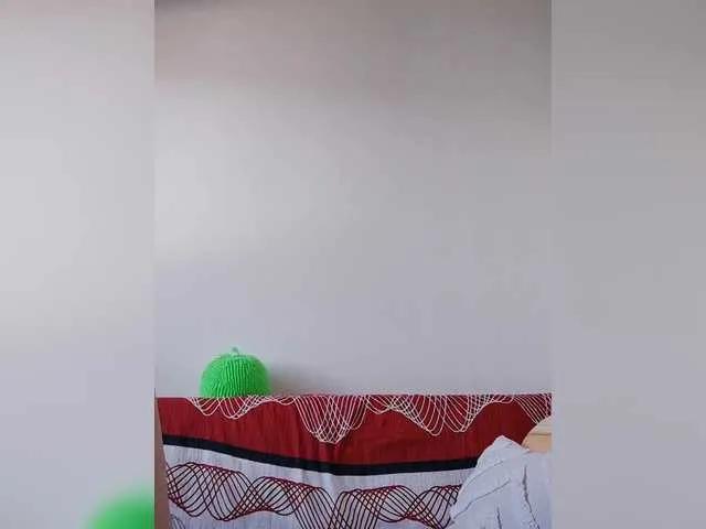 Offline Vika211 on BongaCams