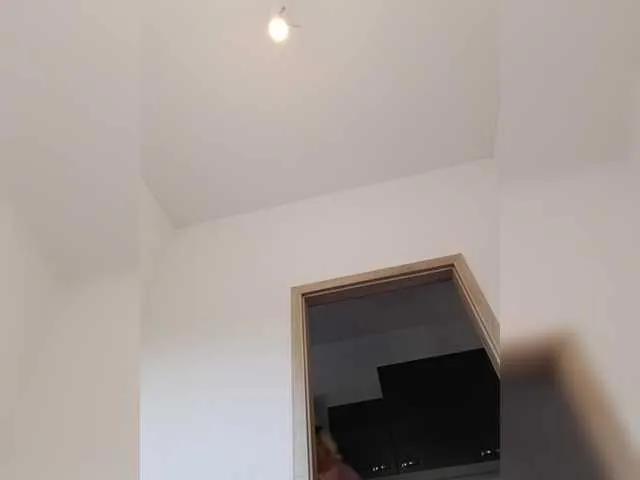 Offline Vika211 on BongaCams