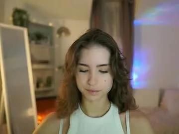 Freechat abella_danger_x on Chaturbate