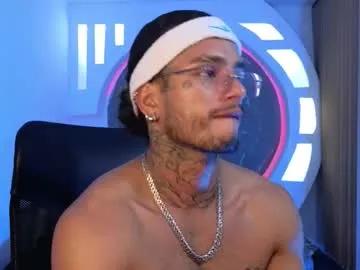 alanrodgers2_0 on Chaturbate 