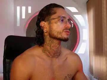 alanrodgers2_0 on Chaturbate 