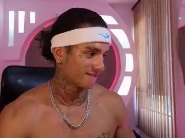 alanrodgers2_0 on Chaturbate 