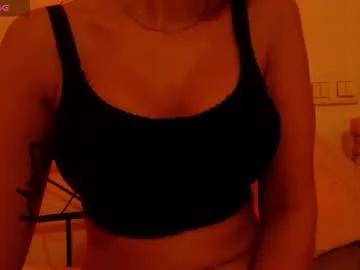 Freechat alycediamond21 on Chaturbate
