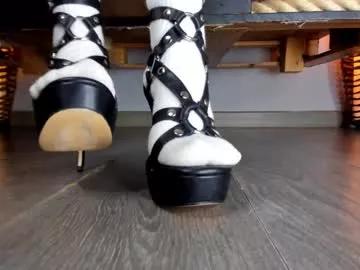 Freechat ammeliaa_ on Chaturbate