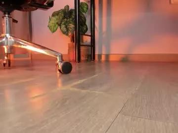 Freechat ammeliaa_ on Chaturbate