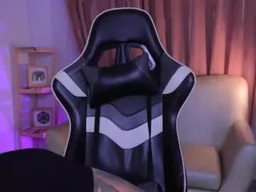 Freechat ashleyvalirya on Chaturbate