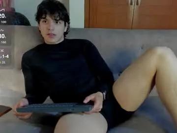 Freechat axelraven on Chaturbate