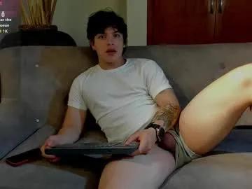 Freechat axelraven on Chaturbate