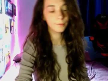 bellaqueen0701 on Chaturbate 
