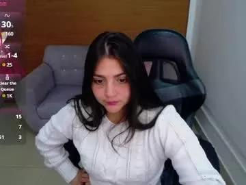 Freechat emily_cooper_t on Chaturbate