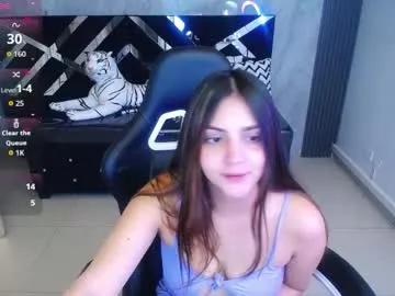 Freechat emily_cooper_t on Chaturbate