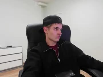 eric_poston — Mark's room! pvt is open!! #bigcock #young #new #muscle #feet -- Current Goal: Public cumshow at 3330 tokens