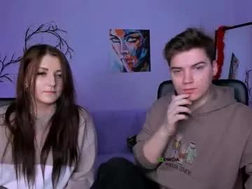 esma_shine — GOAL: flash ass [110 tokens remaining] meow meow #feet #teen #bigboobs #lovense #squirt