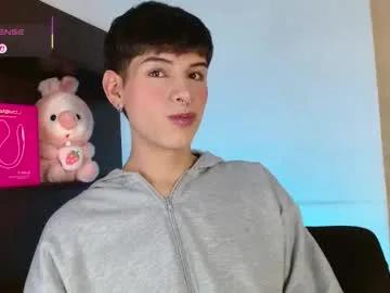 Freechat ezra_storm on Chaturbate