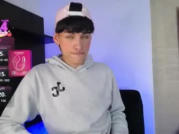 Freechat ezra_storm on Chaturbate