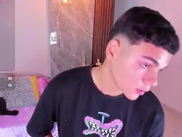 Freechat james_jonnes on Chaturbate