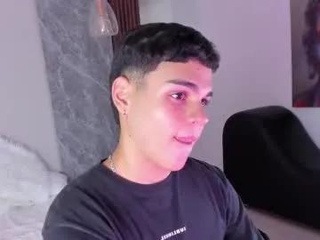 Freechat james_jonnes on Chaturbate