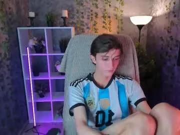 john_weasley — (   )  Fountain of hot cum  #gay #cum #twink #men [906 tokens remaining]