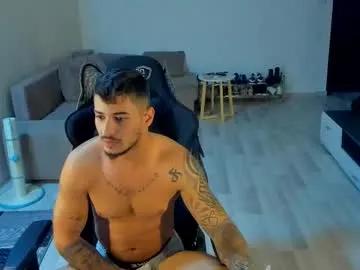 jonnyporn1 on Chaturbate 