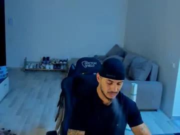 jonnyporn1 on Chaturbate 