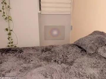 Freechat katybloom_ on Chaturbate