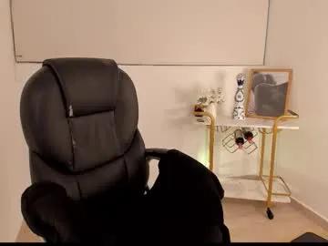 kendra_bennz_ — Fuck my pretty pussy till cum | Lovense Lush ON ready to use  Special patterns 22-33-44-100  - Multi Goal: play with my pussy [999tk each Goal] #lovense #bigboobs #squirt #anal #bigass