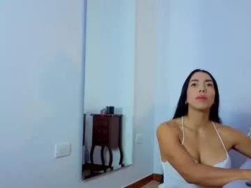 leah_evans3 — GOAL: NAKED BODY [160 tokens remaining] Welcome to my room! USE MY TIP MENU AND LET'S ENJOY TOGETHER #new #bigboobs #muscle #bigass #latina