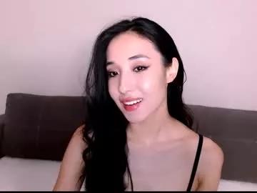Freechat li_noen on Chaturbate
