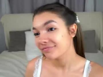 linettedennett — GOAL:AHEGAO Hi everyone, if you want to see perfect body shapes and curves  #bigass #cute #bigtits #18 #shy [33 tokens remaining]