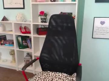 lisa_caprice — make me cum with the vibe of your tips... Let's have fun #milf #daddysgirl #blueEyes #longLegs #obey #milf [499 tokens remaining]