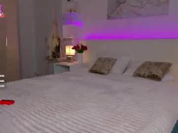 Away lisa_mccoy on Chaturbate