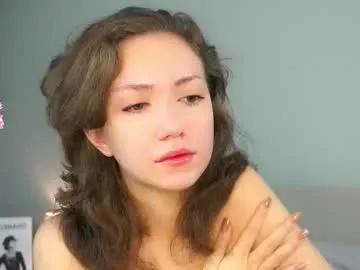 Freechat loriamarzinske on Chaturbate