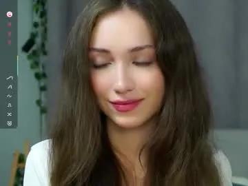 Freechat loriamarzinske on Chaturbate